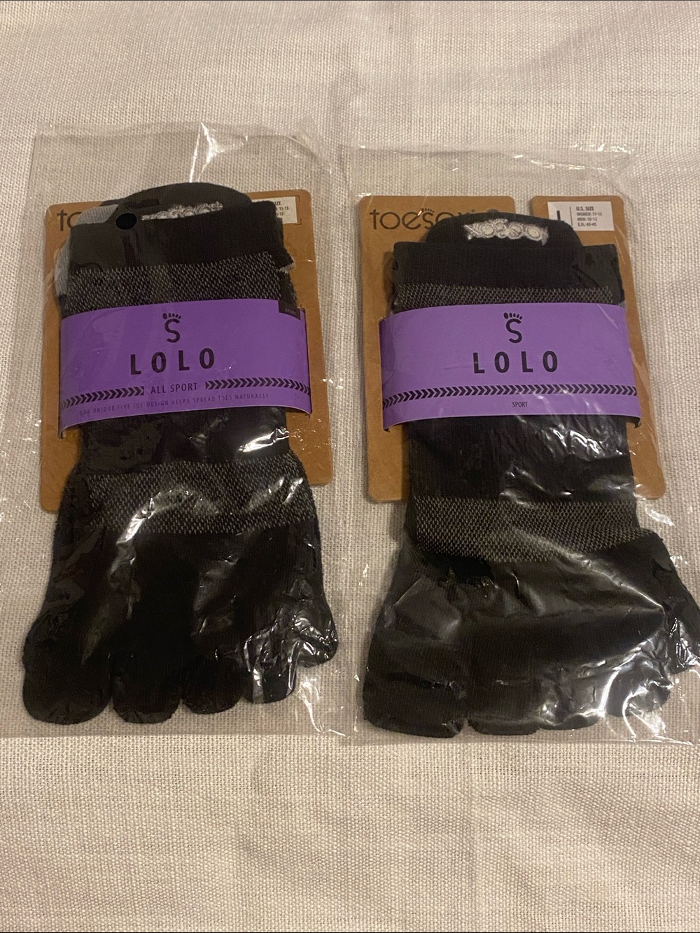 toesox LOLO 2 Pairs Black Crew Five-Toe Socks